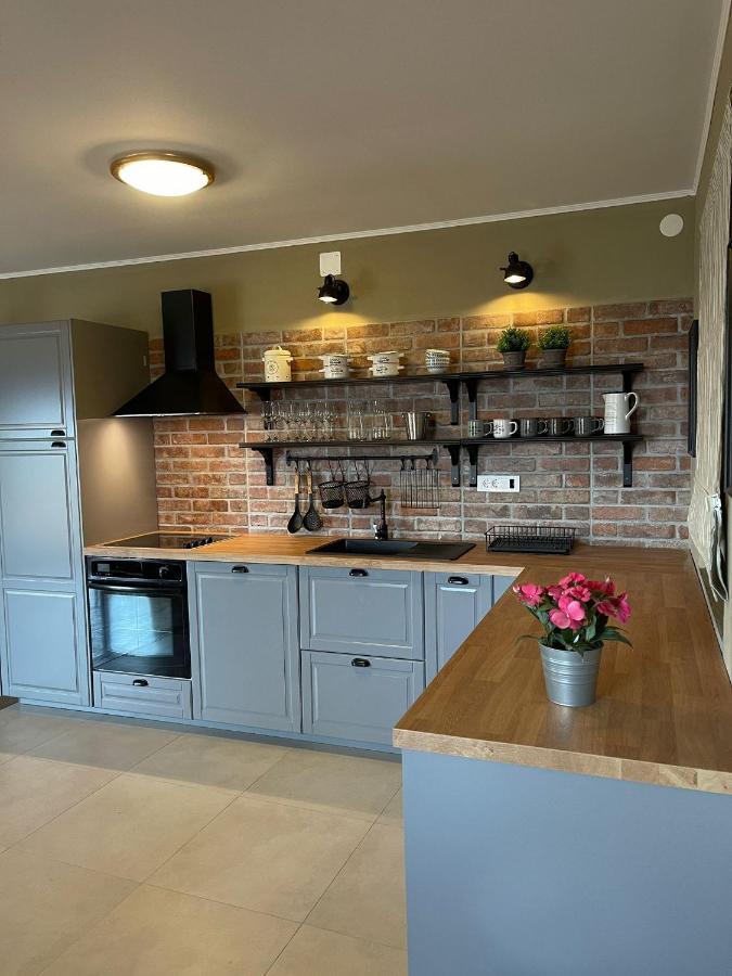Apartments Mirko เซเกต วรันยีชา ภายนอก รูปภาพ