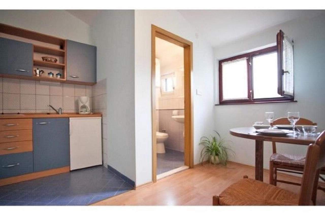 Apartments Mirko เซเกต วรันยีชา ภายนอก รูปภาพ