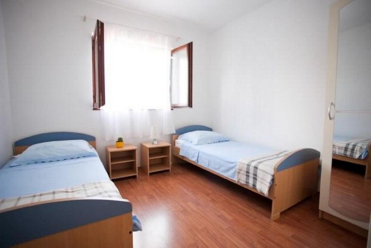 Apartments Mirko เซเกต วรันยีชา ภายนอก รูปภาพ