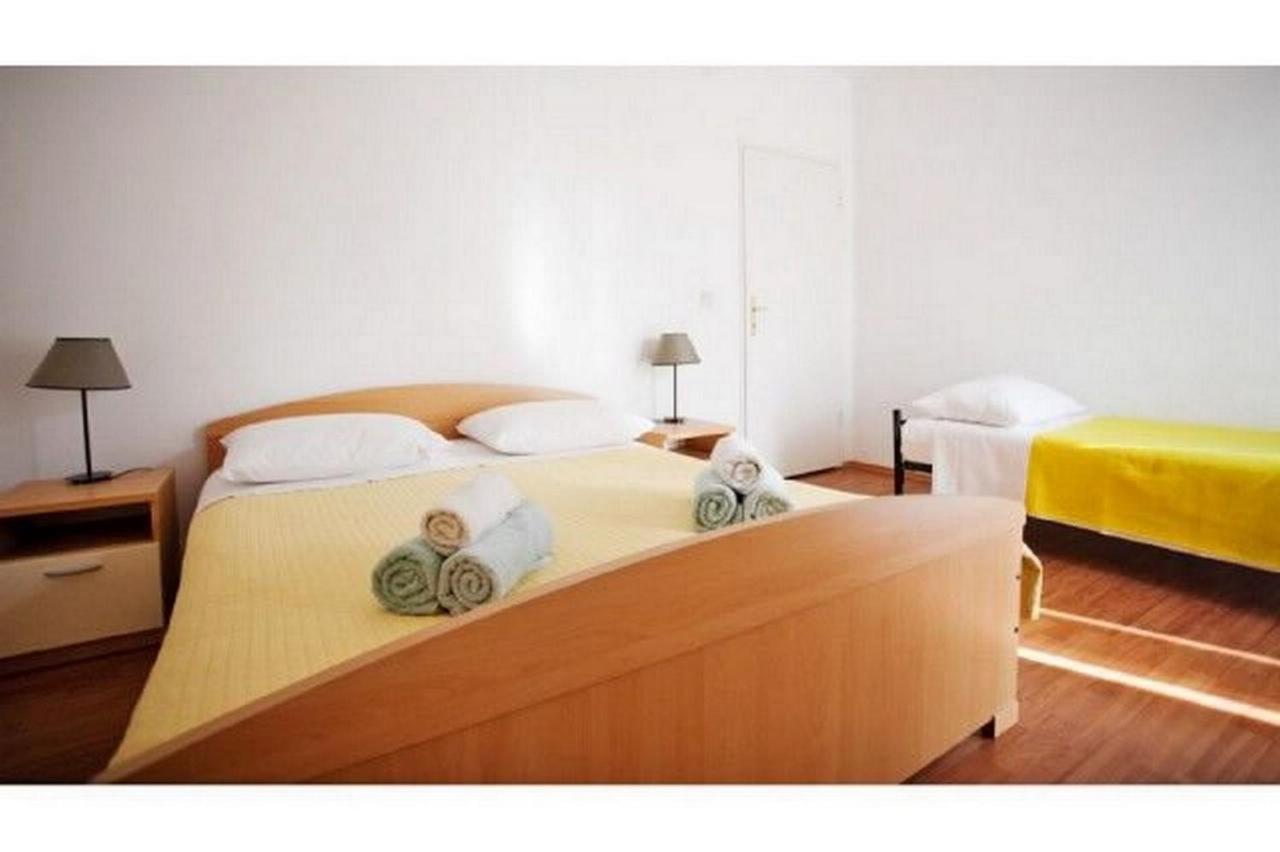 Apartments Mirko เซเกต วรันยีชา ภายนอก รูปภาพ
