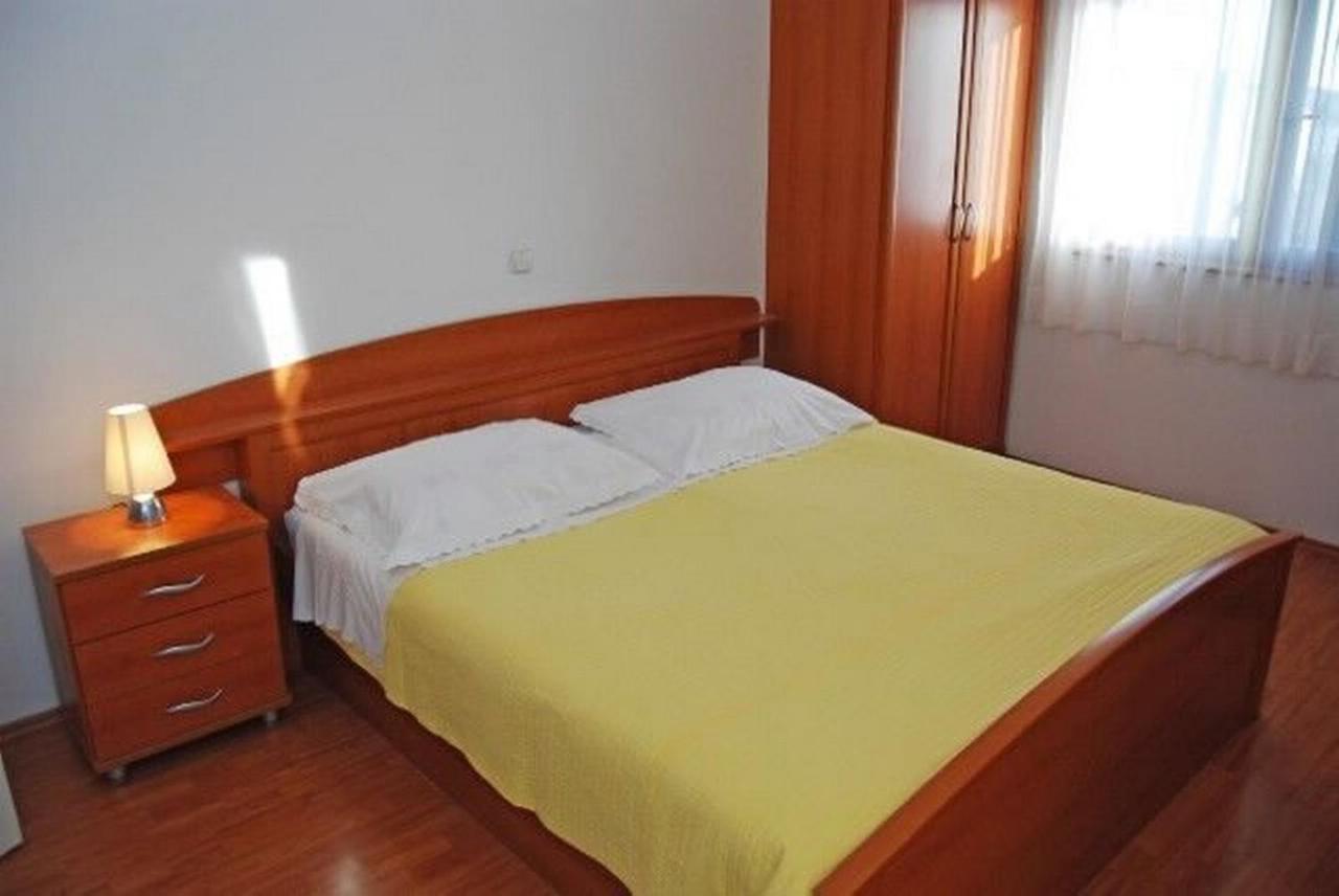 Apartments Mirko เซเกต วรันยีชา ภายนอก รูปภาพ