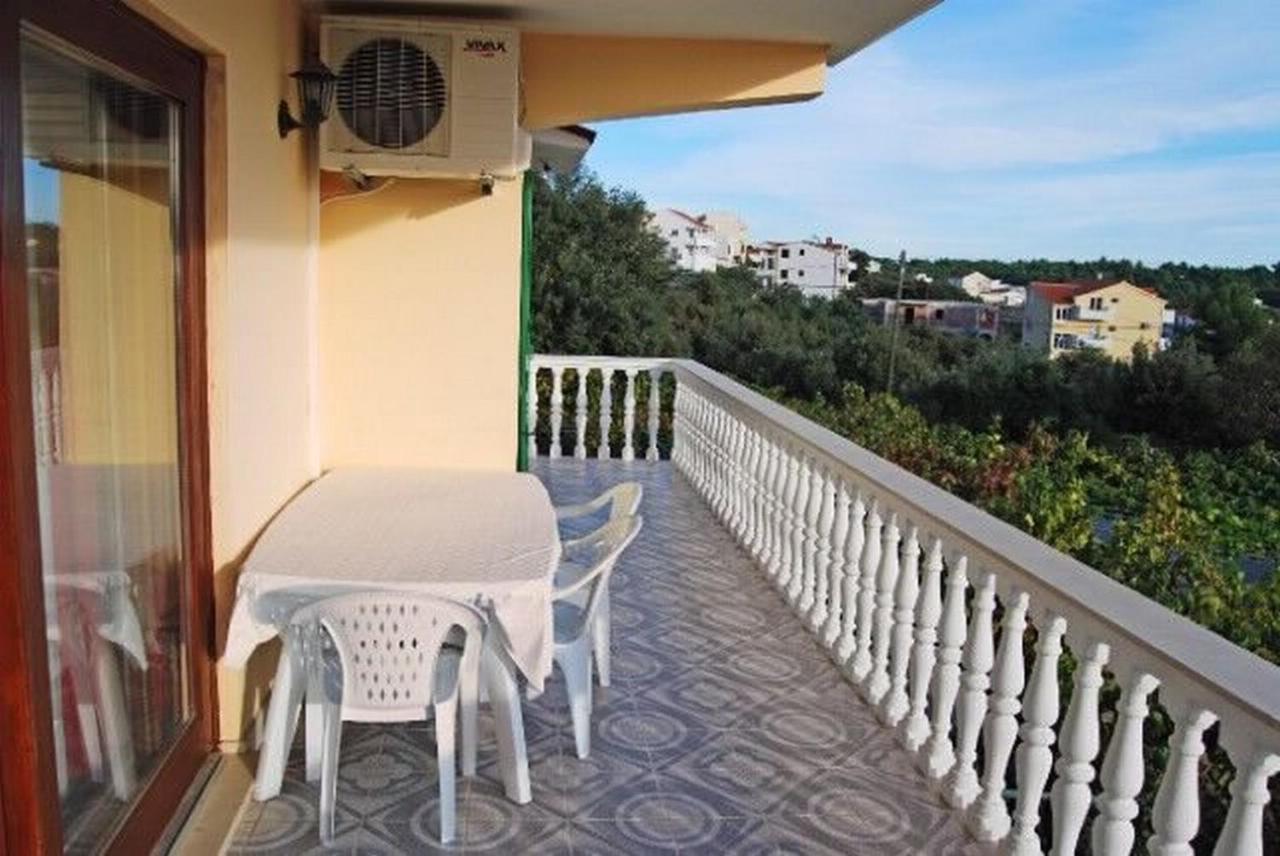 Apartments Mirko เซเกต วรันยีชา ภายนอก รูปภาพ