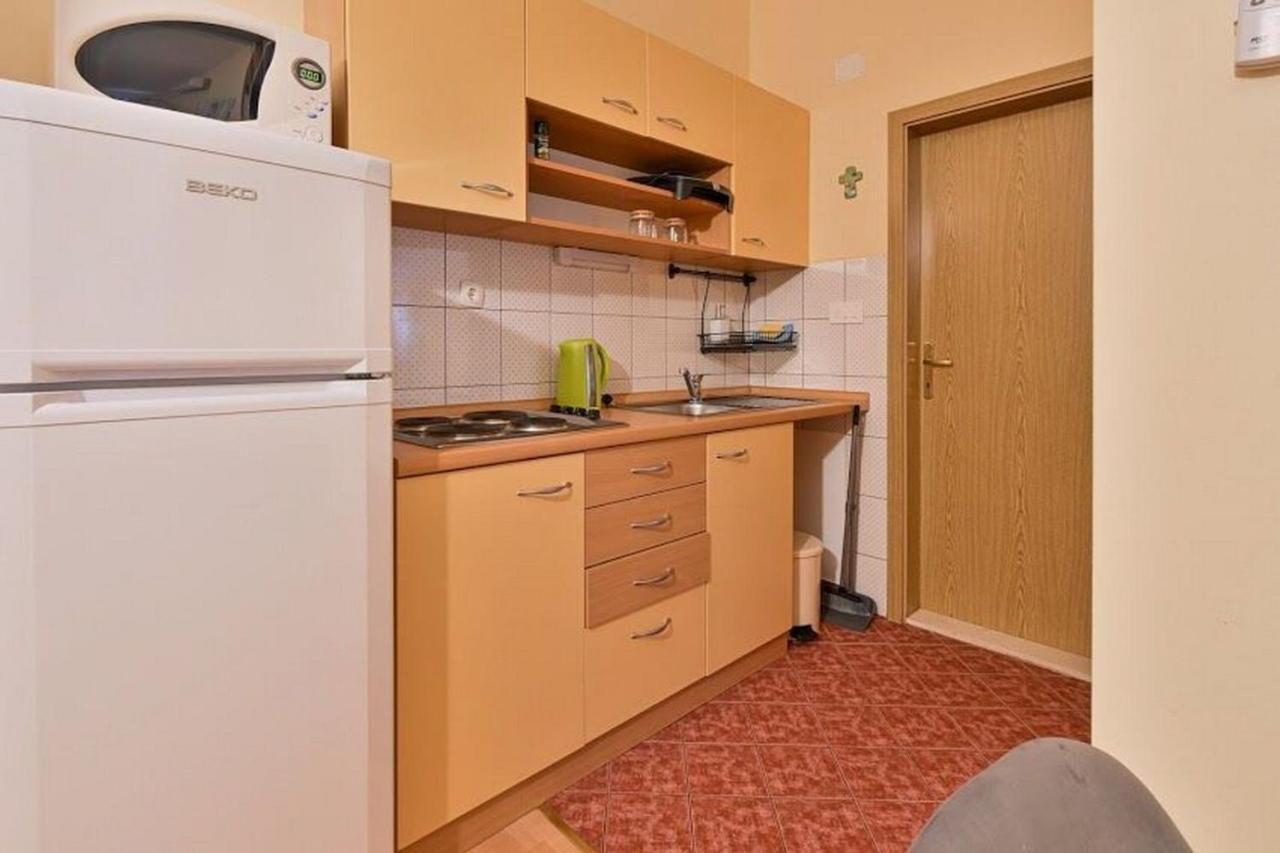 Apartments Mirko เซเกต วรันยีชา ภายนอก รูปภาพ